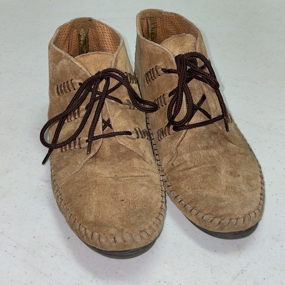 Leather Craft Premier Collection Cheyenne Moccasin Ankle Bootie - Picture 2 of 10